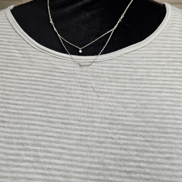 Fornia women's large short sleeve gray and white stripe tee - Picture 5 of 5